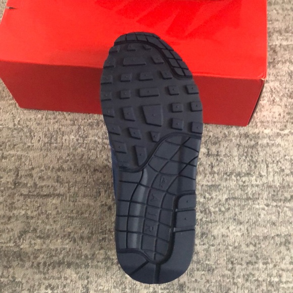 Women’s Nike air max 1 pinnacle insignia blue - Picture 5 of 7